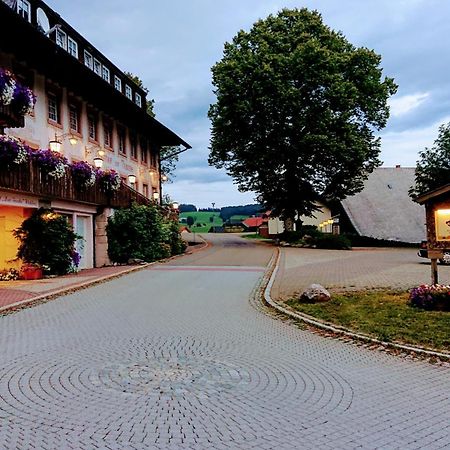 Zur Traube Schwarzwaldhotel & Restaurant Am Titisee Sankt Märgen Exterior foto